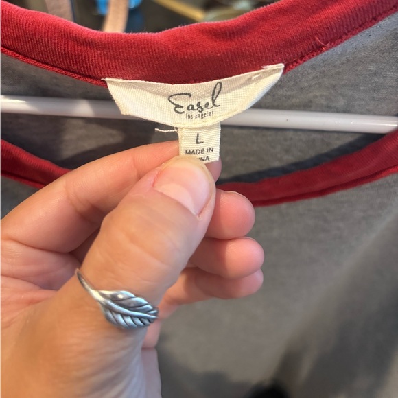 Easel Patriotic Patchwork T - Picture 2 of 4